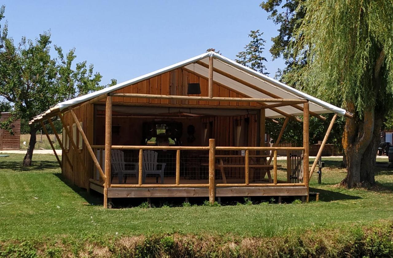 Domaine Ramonjavel, Glamping & Alpaca'S Bed & Breakfast Fongrave Dış mekan fotoğraf