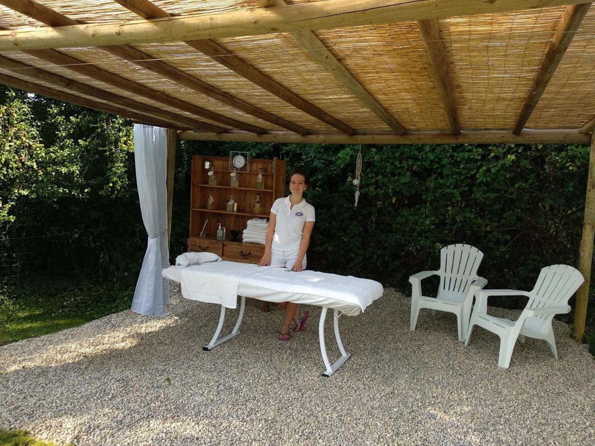 Domaine Ramonjavel, Glamping & Alpaca'S Bed & Breakfast Fongrave Dış mekan fotoğraf