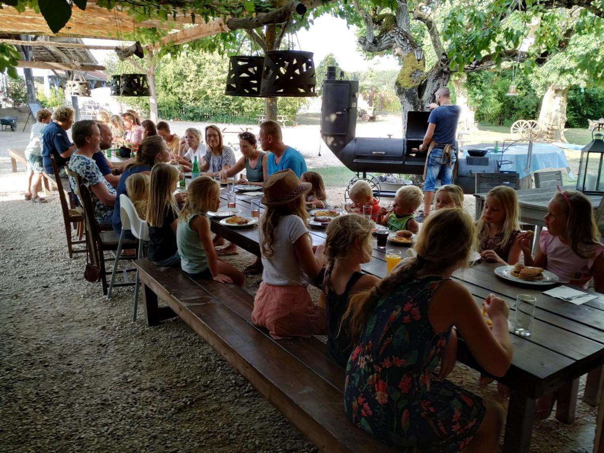 Domaine Ramonjavel, Glamping & Alpaca'S Bed & Breakfast Fongrave Dış mekan fotoğraf